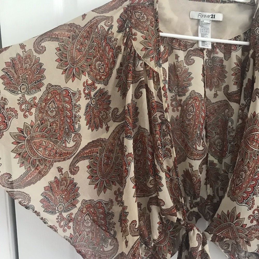 Blouse - Picture 2 of 3